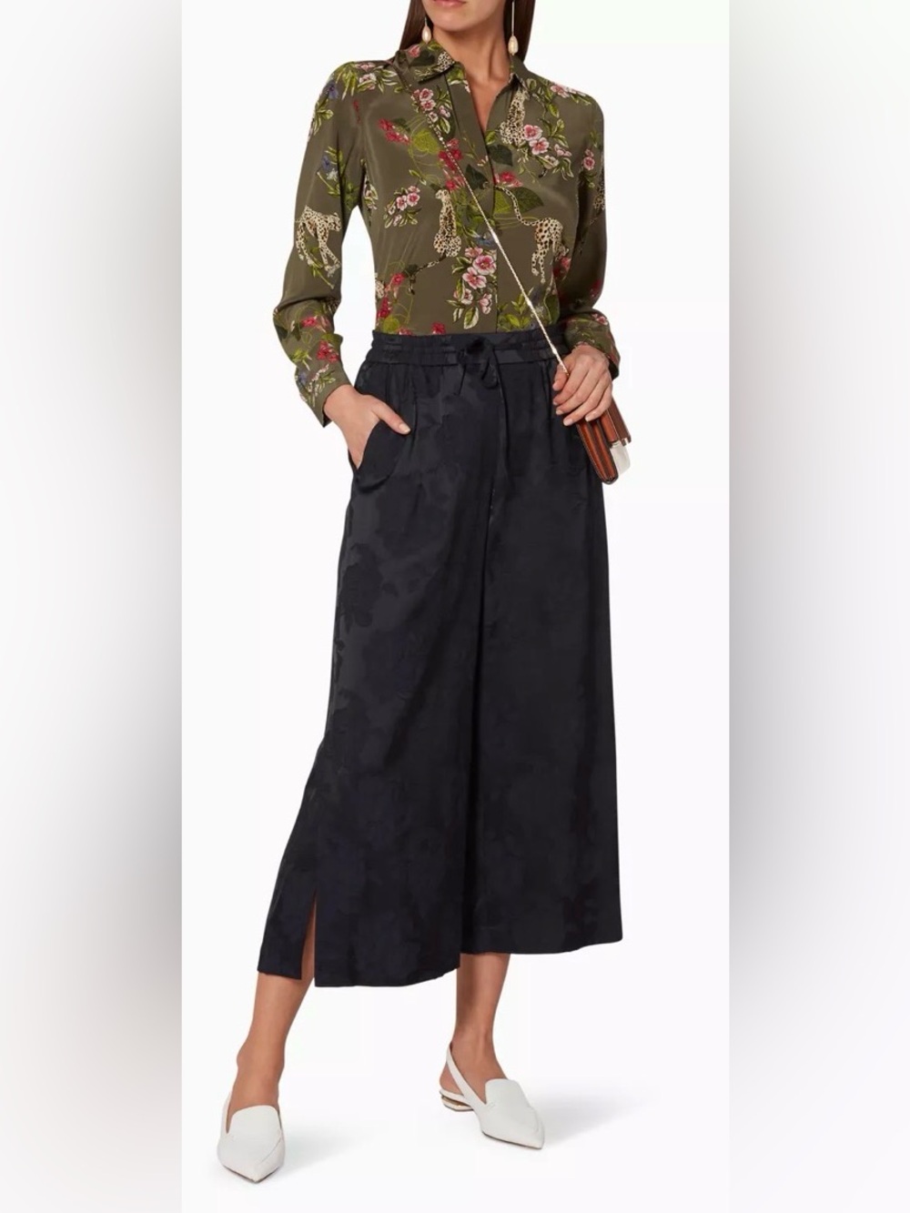 L'AGENCE Nina Jungle Print 100% Silk Button-Down Blouse - Size Small - Picture 5 of 10